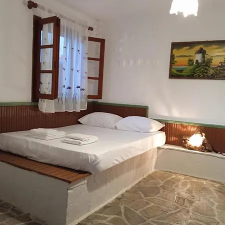 Ethnicks 3 * Ormos Panagias