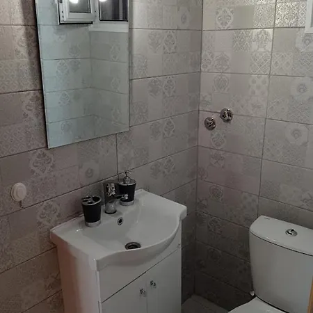 Ethnicks 3 Apartment