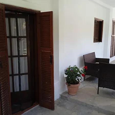 Ethnicks 3 * أورموس باناجياس